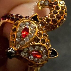 Foxy Colored Rhinestone Animal Ring